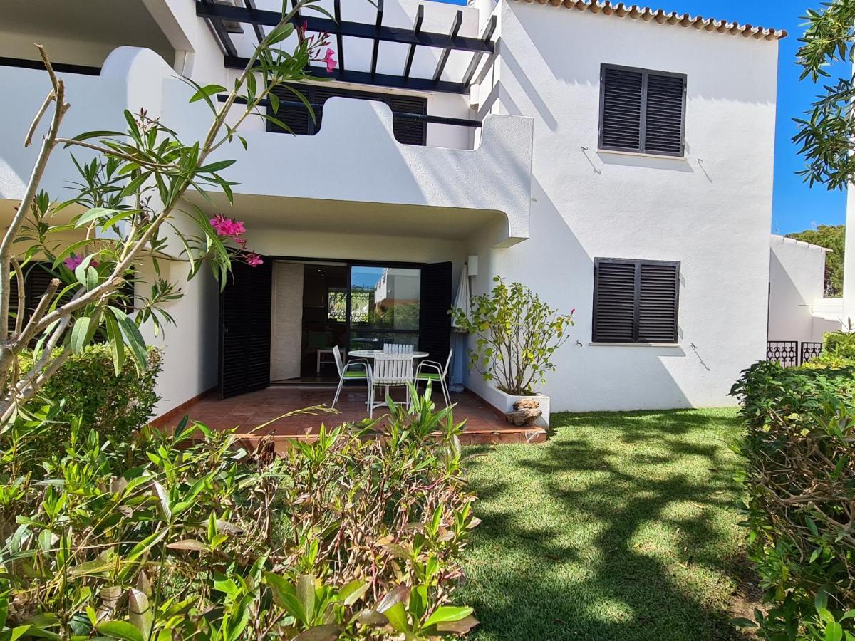 Apartamento Solar Dos Pinheiros Lejlighed Quarteira Eksteriør billede